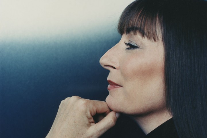 38Anjelica Huston